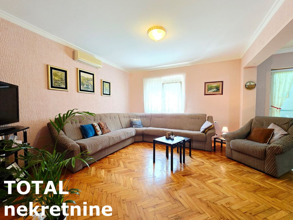 kuce-zmajevo-3046822-npj4z Kuća na prodaju, Zmajevo, Vrbas, 255m², 156.000 €