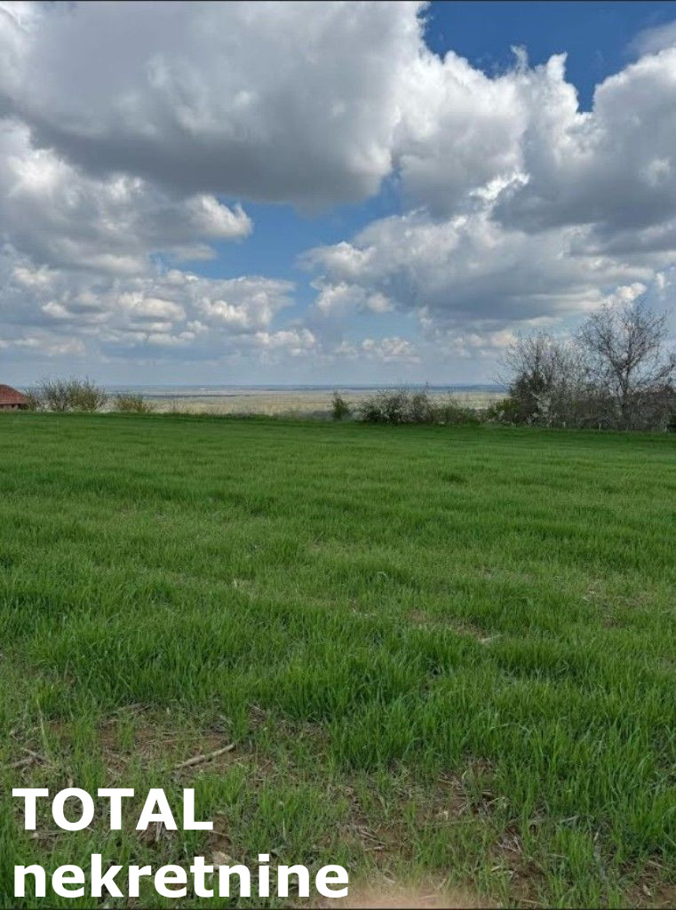 Plac Prodaja Novi Sad Plac Prodaja Novi Sad Vezirac 1438 m2