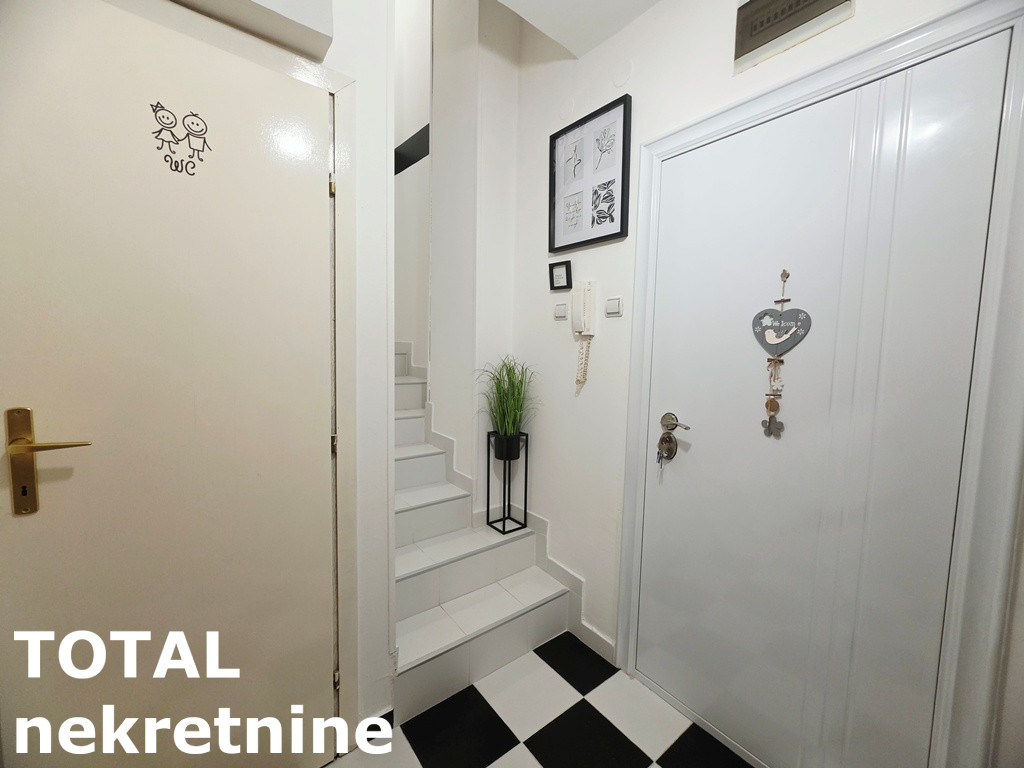 stanovi-1-5-dx-cara-dusana-1102025-40pjk Dvosoban stan na prodaju, Cara Dušana, Novi Sad, 61m², 6. sprat, 149.000 €