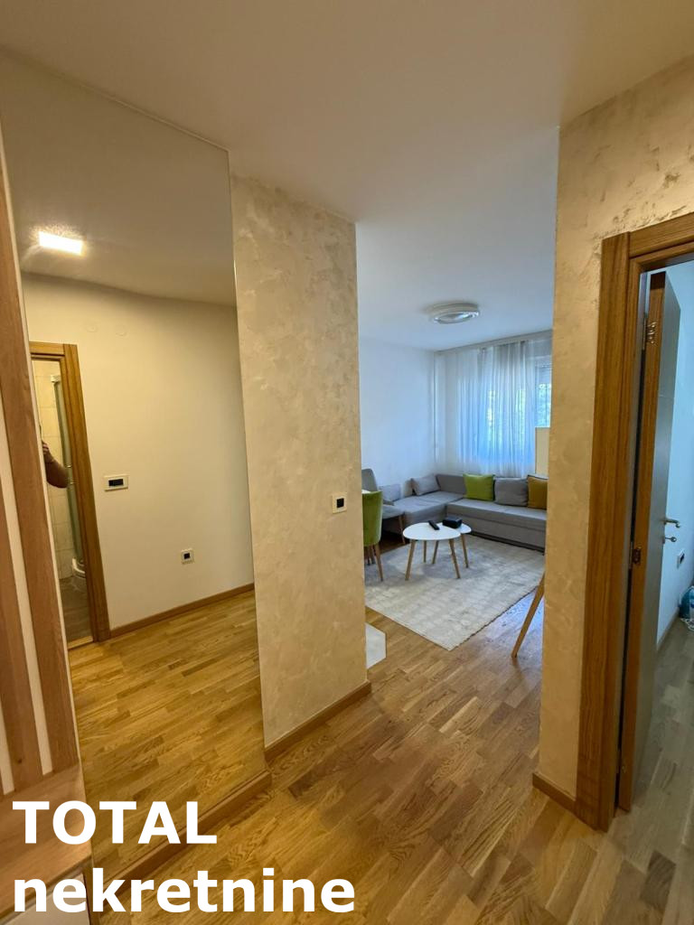 stanovi-1-5-pr-petrovaradin-1066227-tuchc Stan Prodaja Novi Sad 31 m2
