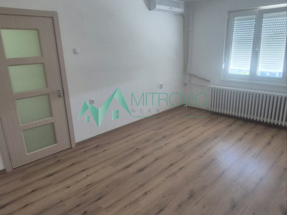 Stan Prodaja Novi Sad  37 m2