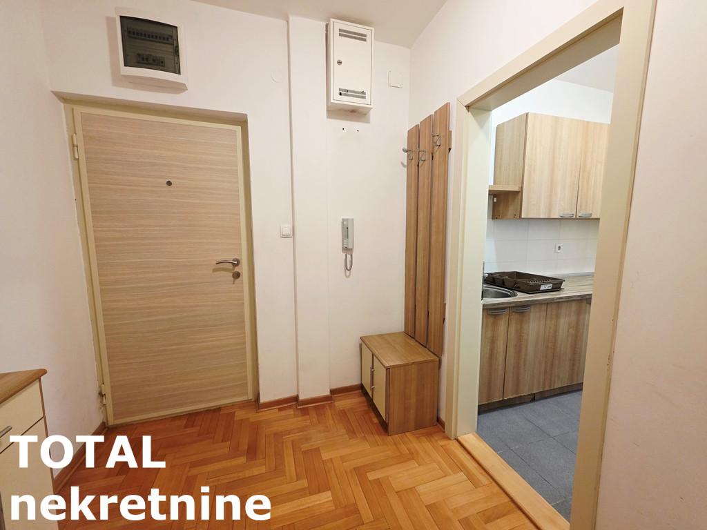 stanovi-1-5-vp-novo-naselje-jugoviCevo-1102764-khxfz Jednoiposoban stan na prodaju, Jugovićevo, Novi Sad, 42m², 120.000 €