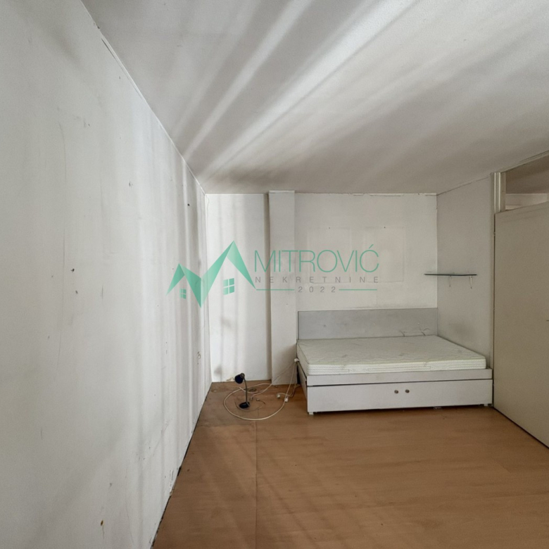 Stan Prodaja Novi Sad  38 m2