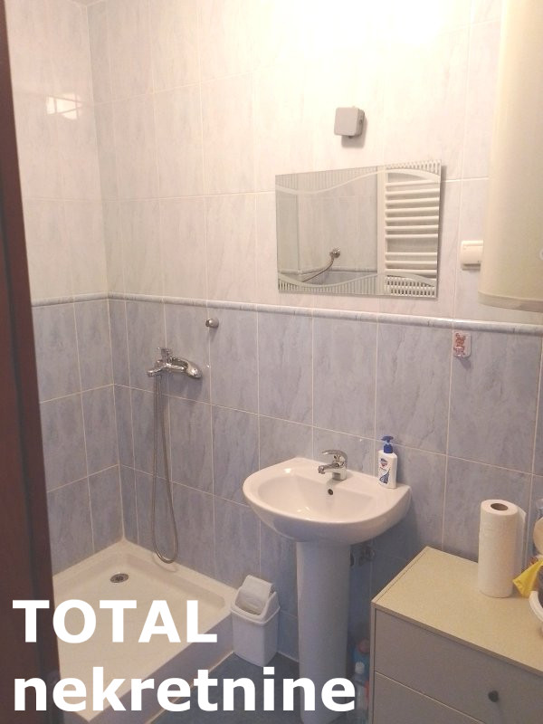 Stan Prodaja Novi Sad  28 m2