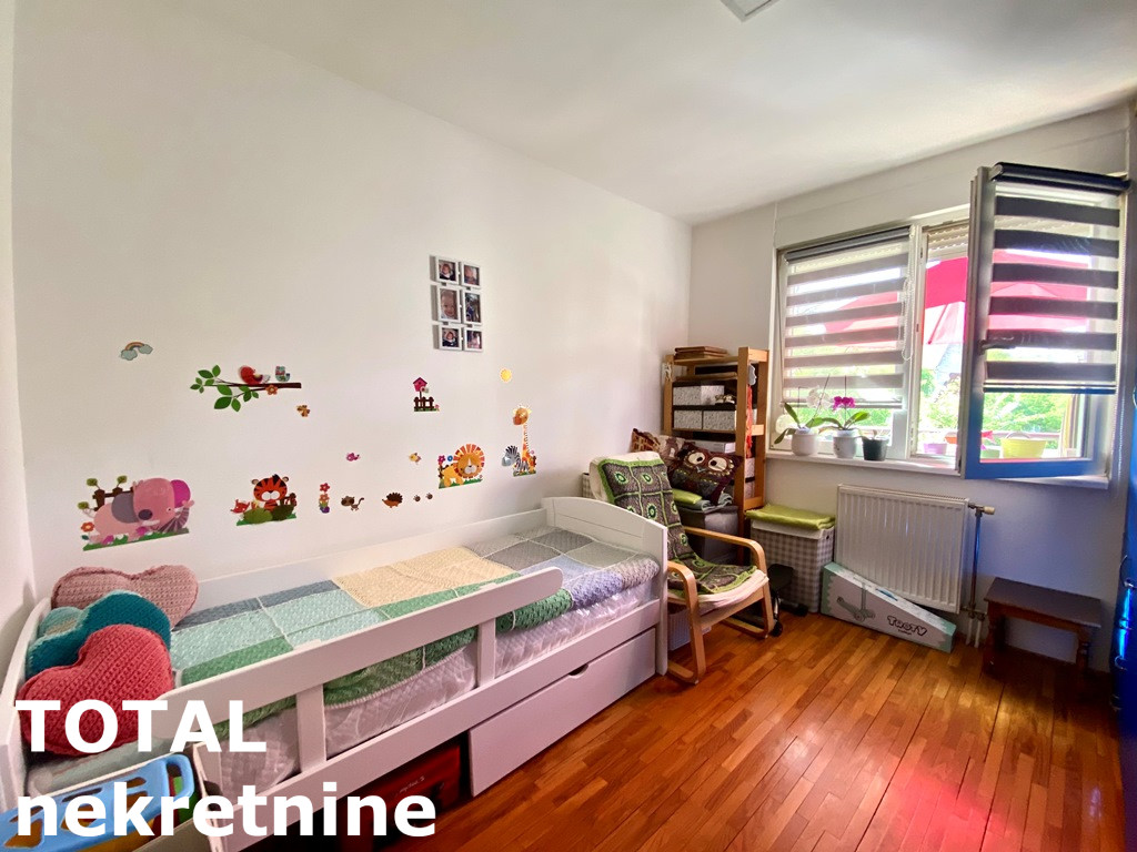 stanovi-2-5-re-bulevar-1061235-59ifg Dvoiposoban stan na prodaju, Bulevar Oslobođenja, Novi Sad, 65m², 1. sprat, 200.000 €