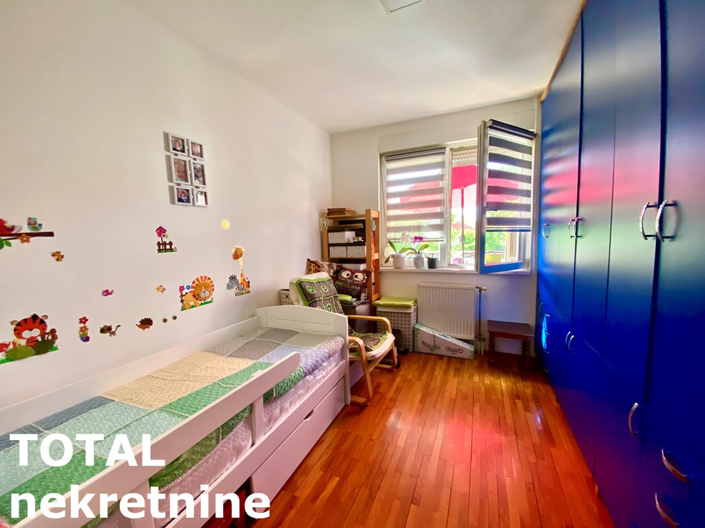 stanovi-2-5-re-bulevar-1061235-mfiem Dvoiposoban stan na prodaju, Bulevar Oslobođenja, Novi Sad, 65m², 1. sprat, 200.000 €