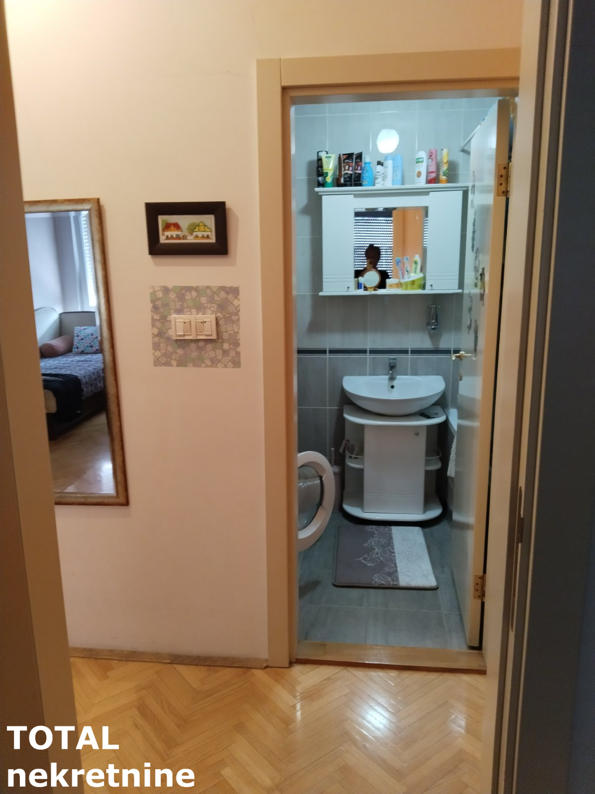 Stan Prodaja Novi Sad  64 m2