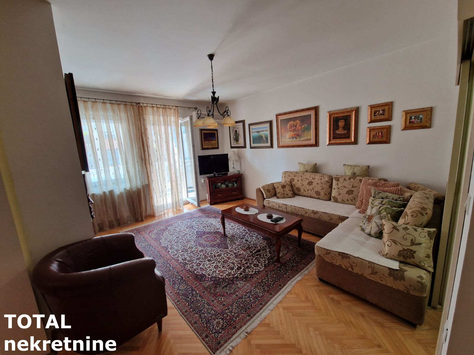 Stan Prodaja Novi Sad  64 m2