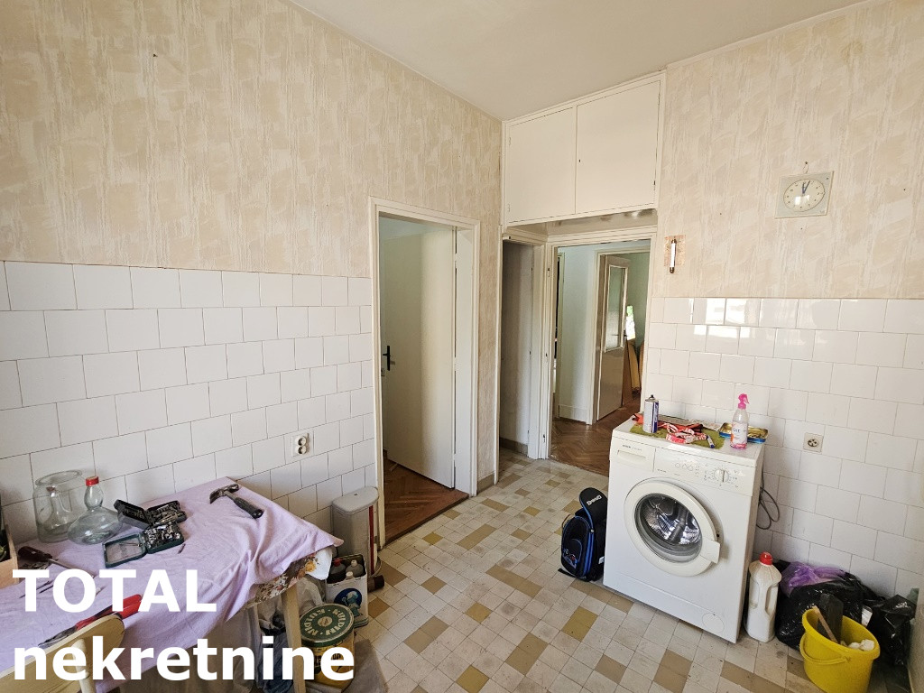 Stan Prodaja Novi Sad  65 m2