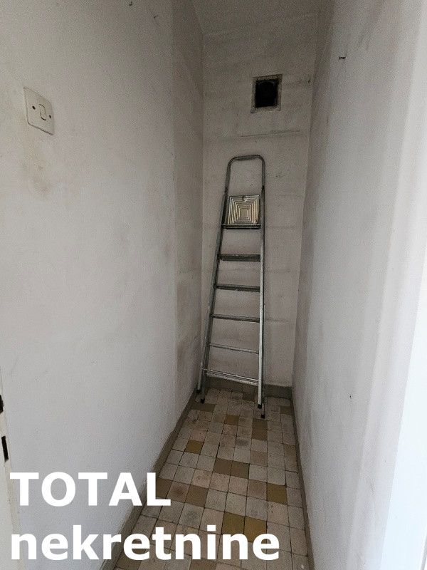 Stan Prodaja Novi Sad  65 m2