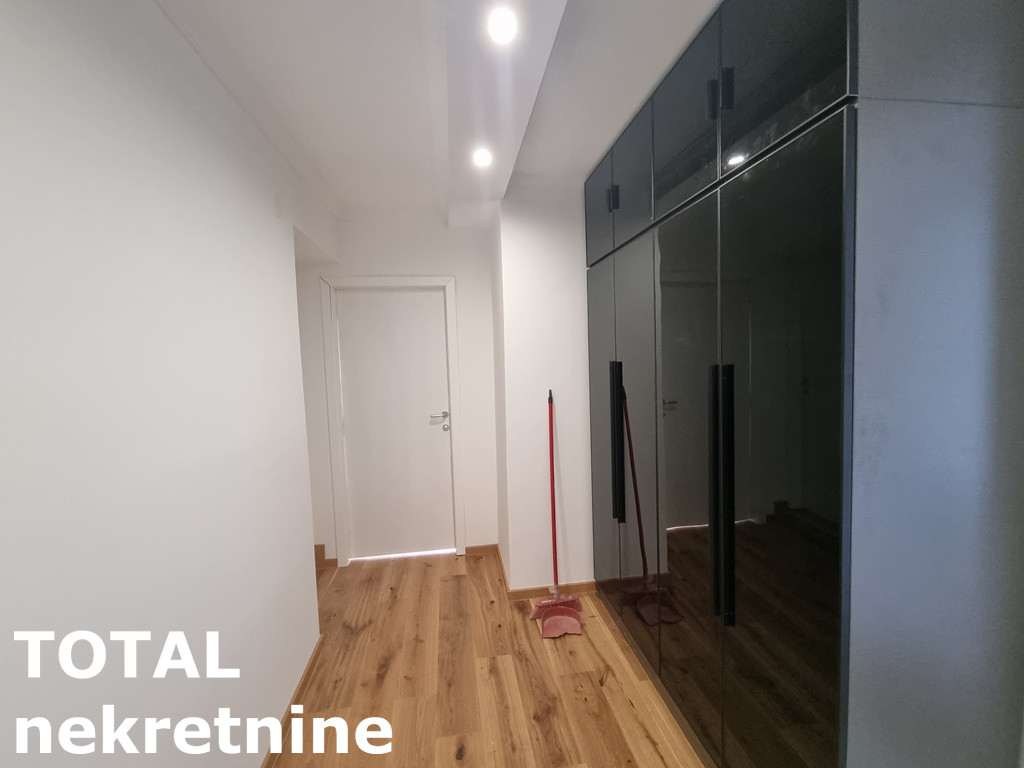 stanovi-2-5-re-novo-naselje-1061117-xre5k Dvoiposoban stan na prodaju, Novo Naselje, Novi Sad, 74m², 4. sprat, 170.000 €