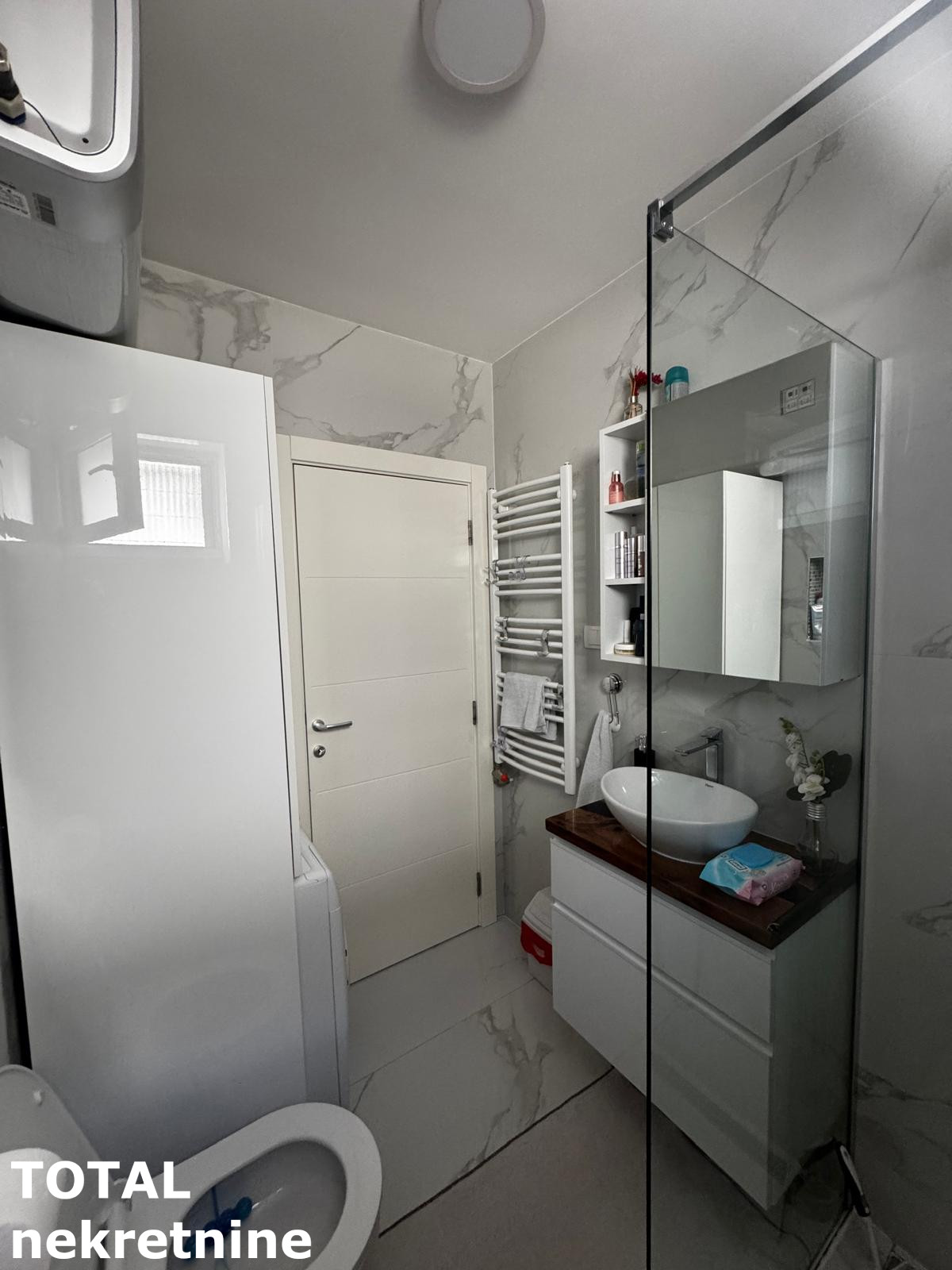 stanovi-2-5-re-veterniCka-rampa-1065994-x4zeg Dvoiposoban stan na prodaju, Lipov Gaj, Novi Sad, 57m², 155.000 €