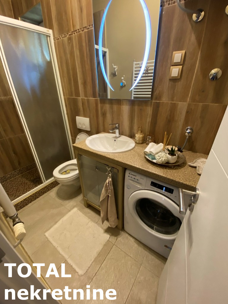 Dvosoban stan na prodaju, Centar, Novi Sad, 60m², Prizemlje, 240.000 €