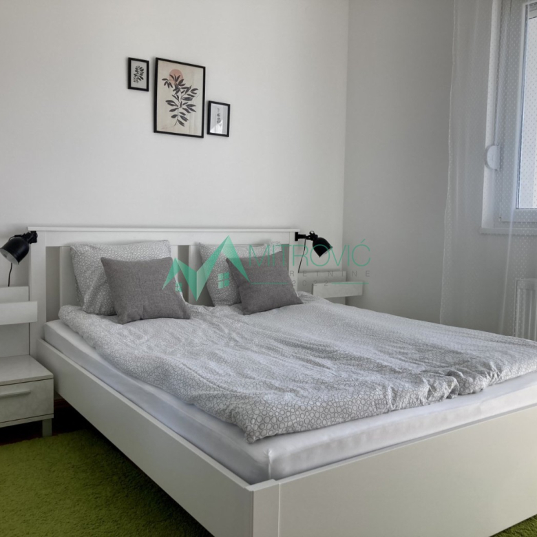 Stan Prodaja Novi Sad  48 m2