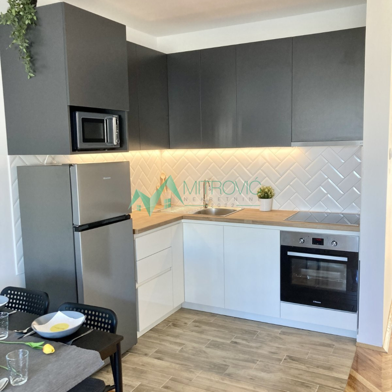 Stan Prodaja Novi Sad  48 m2