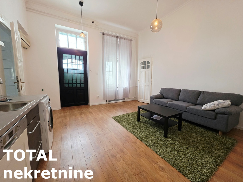 Stan Prodaja Novi Sad  44 m2