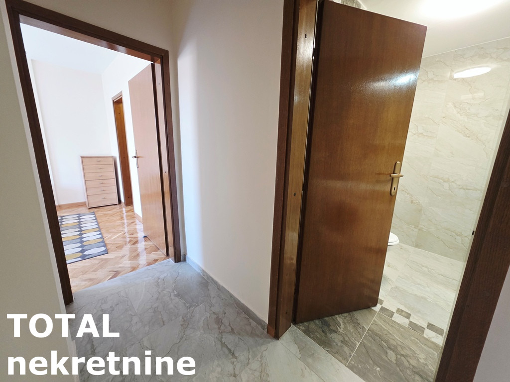 stanovi-2-re-nova-detelinara-1065517-at3yw Dvosoban stan na prodaju, Nova Detelinara, Novi Sad, 60m², 3. sprat, 200.000 €
