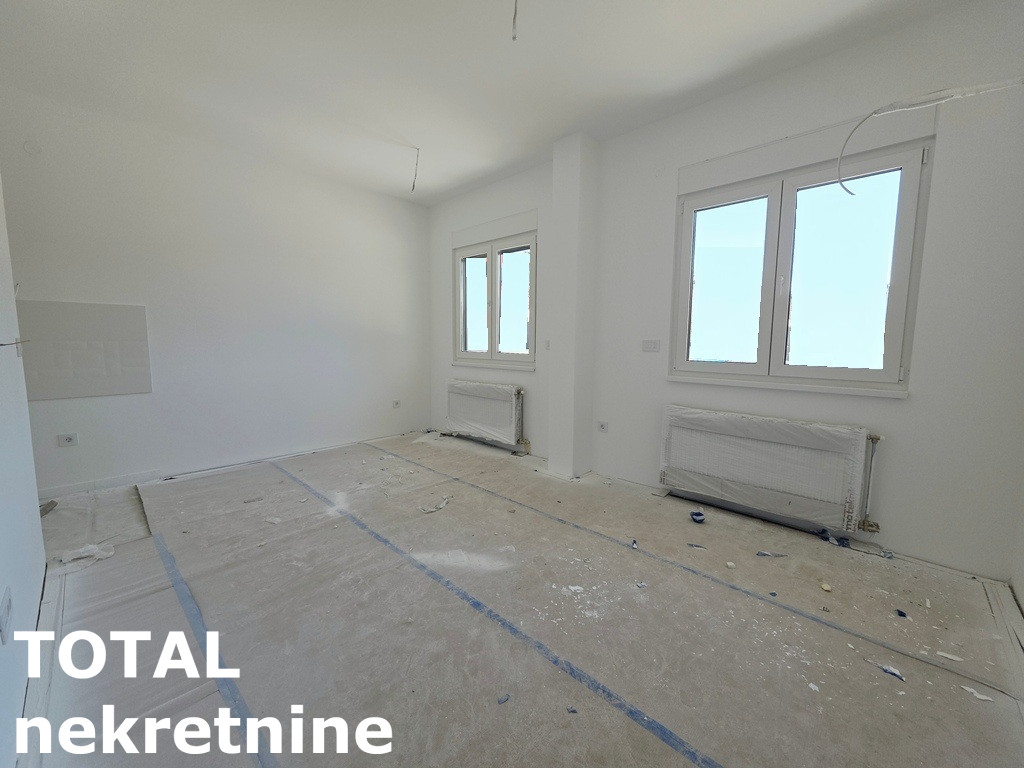 Stan Prodaja Novi Sad  42 m2