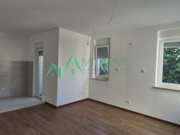 Stan Prodaja Novi Sad  48 m2