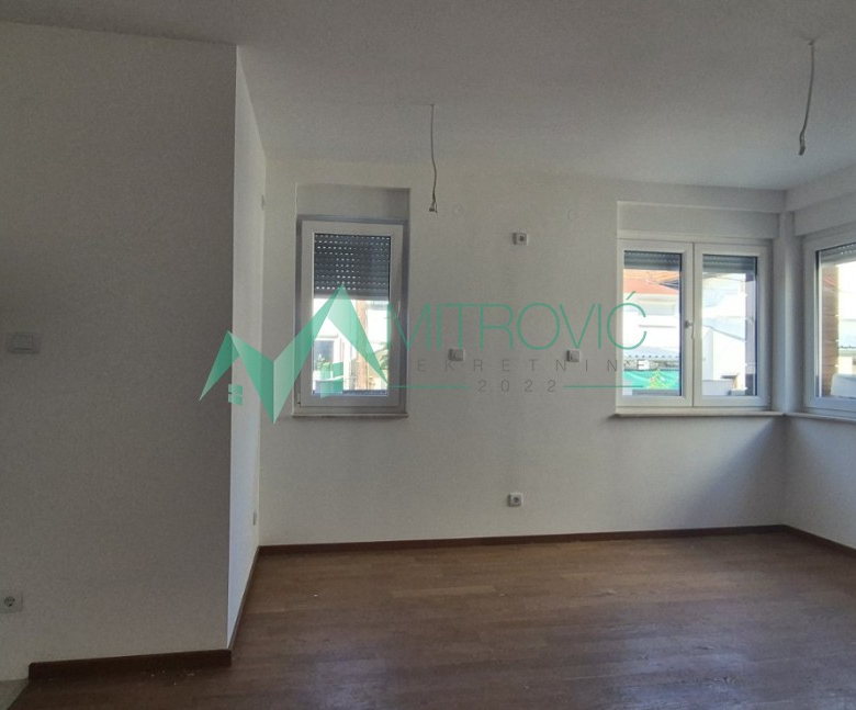 Novi Sad, Telep – Useljiv dvosoban stan odličnog rasporeda 50m2 sa povratom PDV (šifra: 1003982).