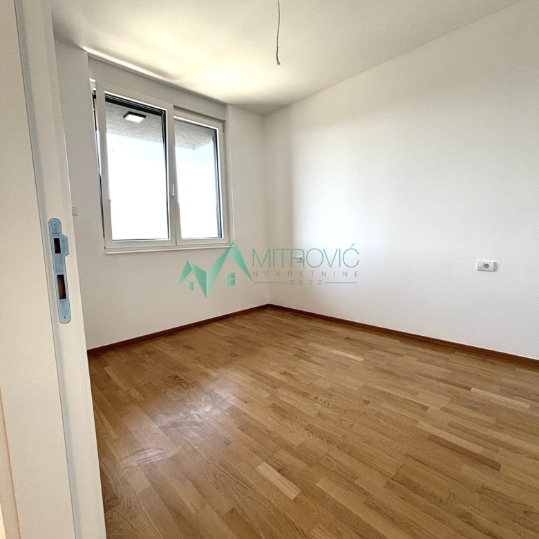 Stan Prodaja Novi Sad  42 m2