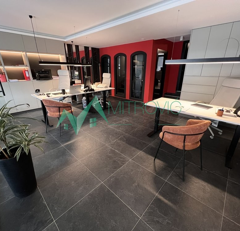 Novi Sad, Sajam – 74 m2 uknjiženih kao stan, u funkciji poslovnog prostora (šifra; 1004561).