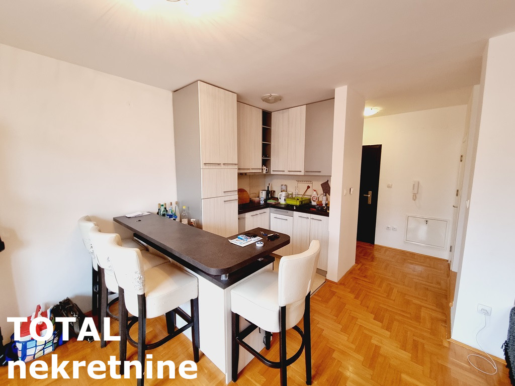 Stan Prodaja Novi Sad Stan Prodaja Novi Sad Socijalno 80 m2