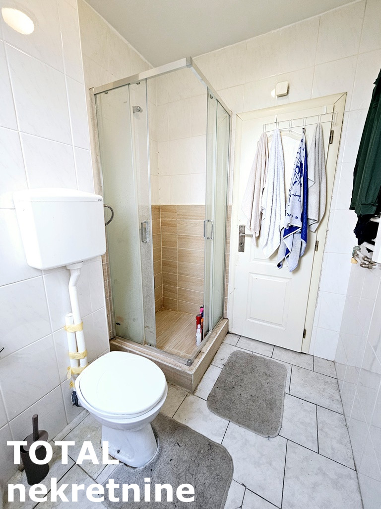 stanovi-3-5-po-bulevar-1101721-d0mkq Troiposoban stan na prodaju, Bulevar Oslobođenja, Novi Sad, 52m², 4. sprat, 170.000 €