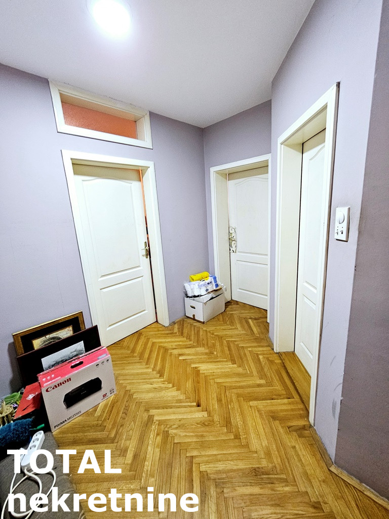stanovi-3-5-re-bulevar-1101043-0zj29 Troiposoban stan na prodaju, Bulevar Oslobođenja, Novi Sad, 90m², 1. sprat, 234.000 €