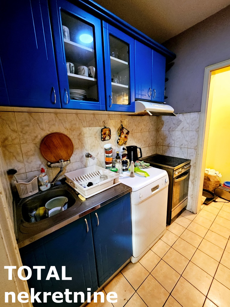 stanovi-3-5-re-bulevar-1101043-v6a5i Troiposoban stan na prodaju, Bulevar Oslobođenja, Novi Sad, 90m², 1. sprat, 234.000 €