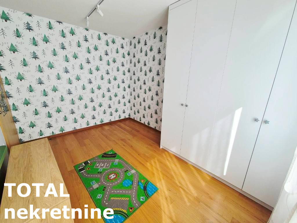 Trosoban stan na prodaju, Bulevar Evrope, Novi Sad, 78m², 5. sprat, 270.000 €