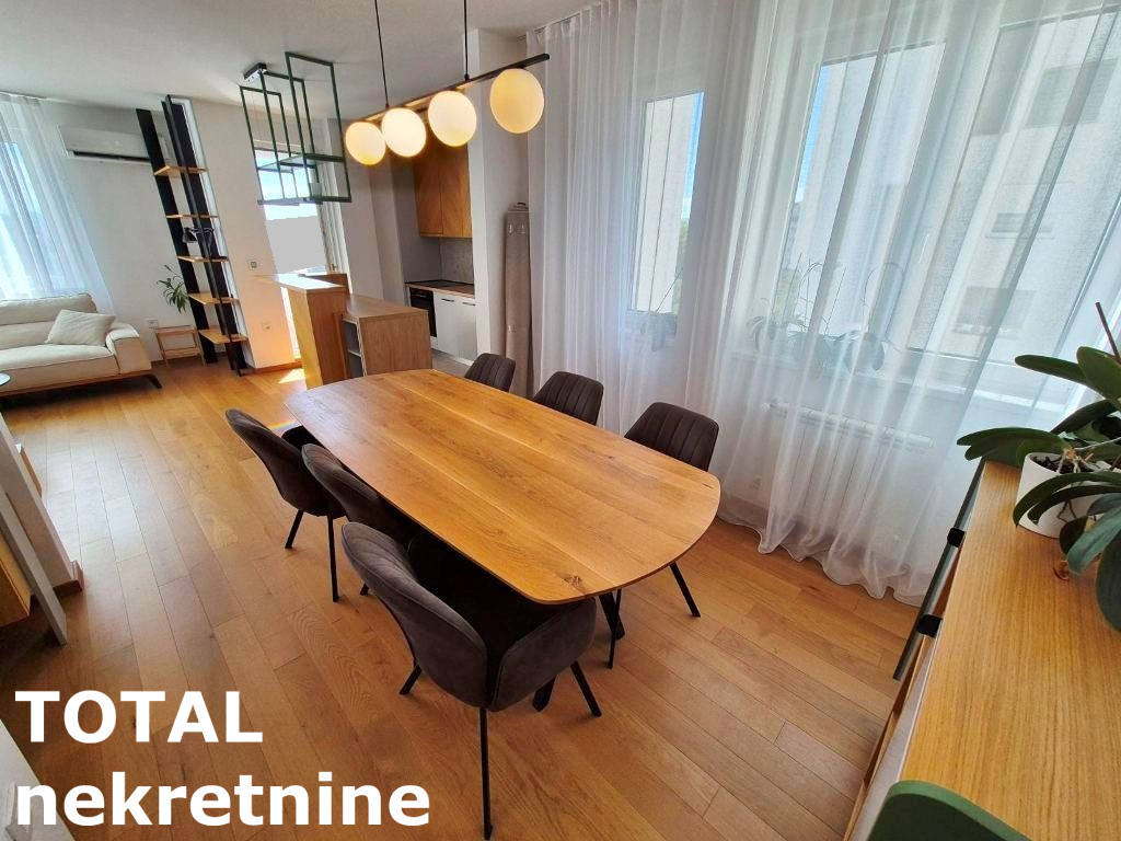 Trosoban stan na prodaju, Bulevar Evrope, Novi Sad, 78m², 5. sprat, 270.000 €