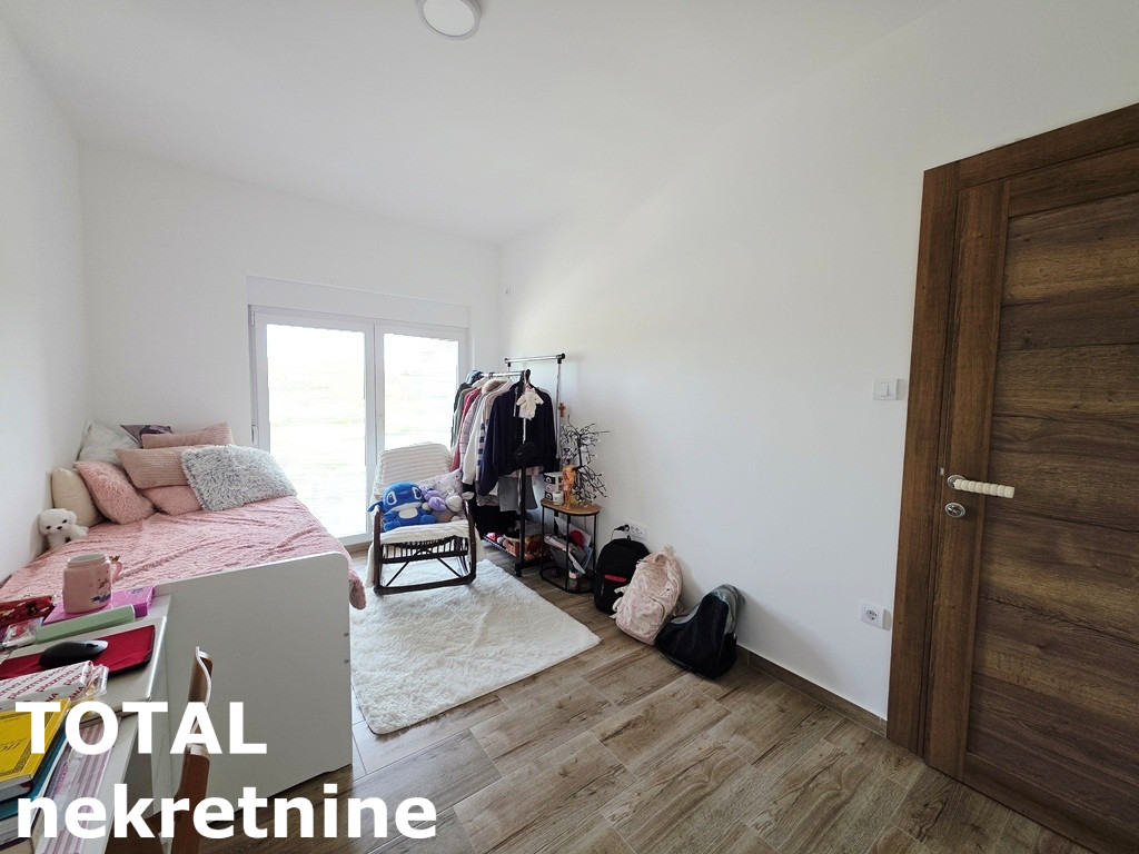 stanovi-3-5-re-klisa-1102569-r2x4w Troiposoban stan na prodaju, Klisa, Novi Sad, 70m², 1. sprat, 150.000 €