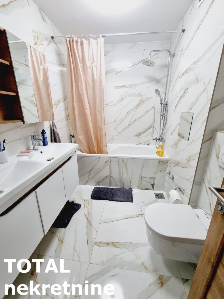 stanovi-3-5-re-sajam-1098272-gh5go Troiposoban stan na prodaju, Sajmište, Novi Sad, 96m², 1. sprat, 240.000 €