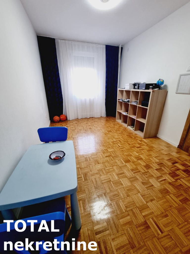 stanovi-3-5-re-sajam-1098272-mjr4l Troiposoban stan na prodaju, Sajmište, Novi Sad, 96m², 1. sprat, 240.000 €