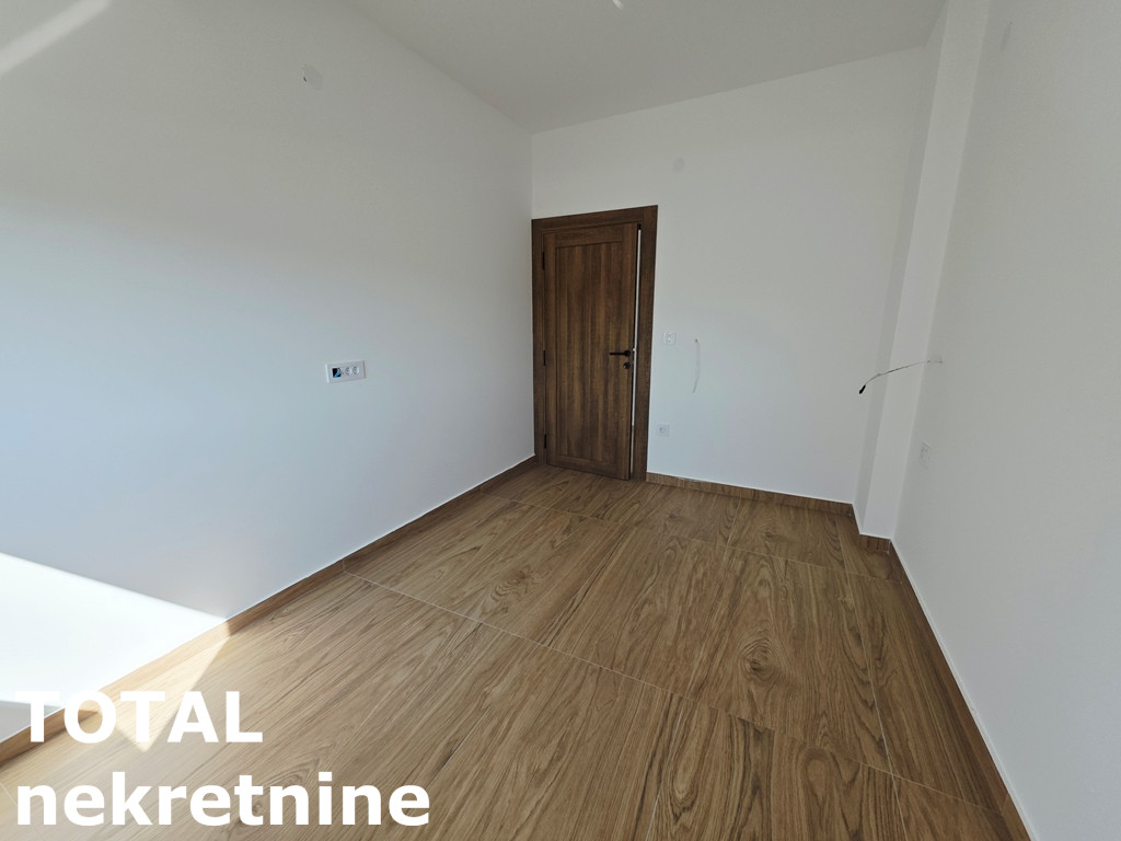stanovi-3-5-re-tatarsko-brdo-1102150-ygvpj Četvorosoban stan na prodaju, Tatarsko Brdo, Novi Sad, 96m², 1. sprat, 237.600 €