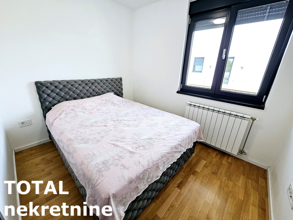 Stan Prodaja Novi Sad  72 m2