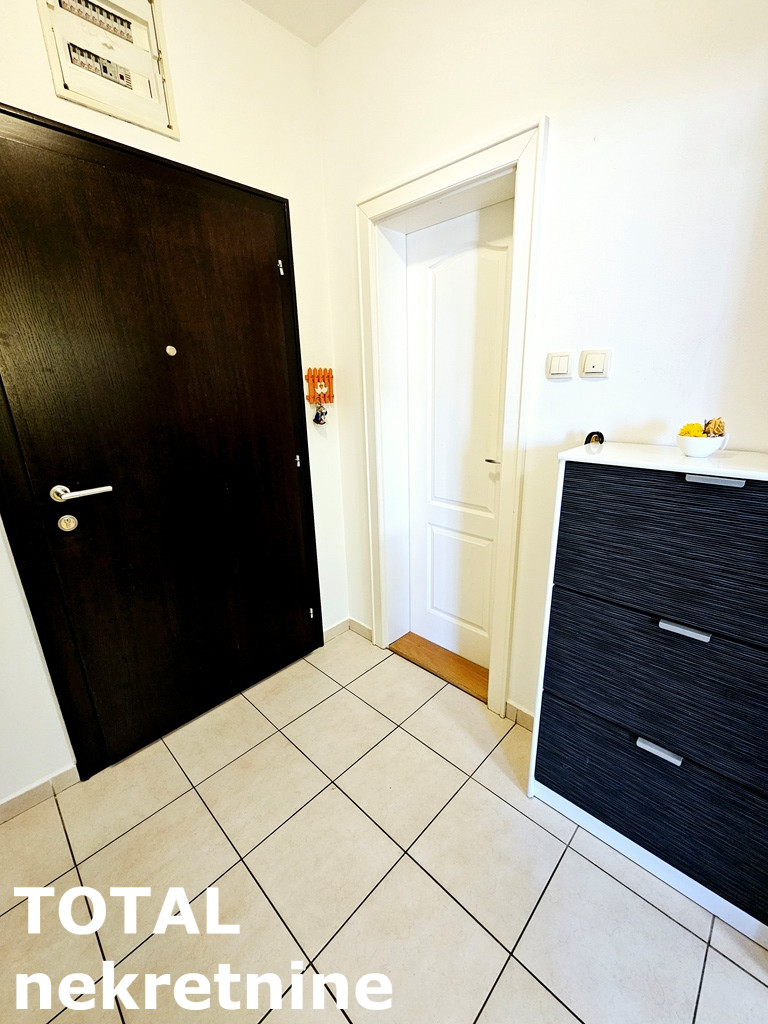 stanovi-3-dx-nova-detelinara-1101051-la9av Trosoban stan na prodaju, Nova Detelinara, Novi Sad, 90m², 5. sprat, 200.000 €