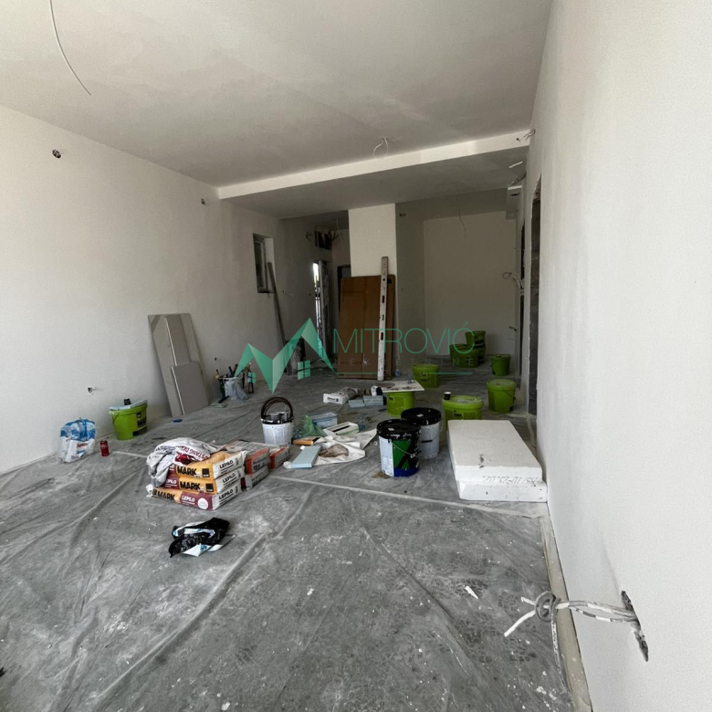 Stan Prodaja Novi Sad  76 m2