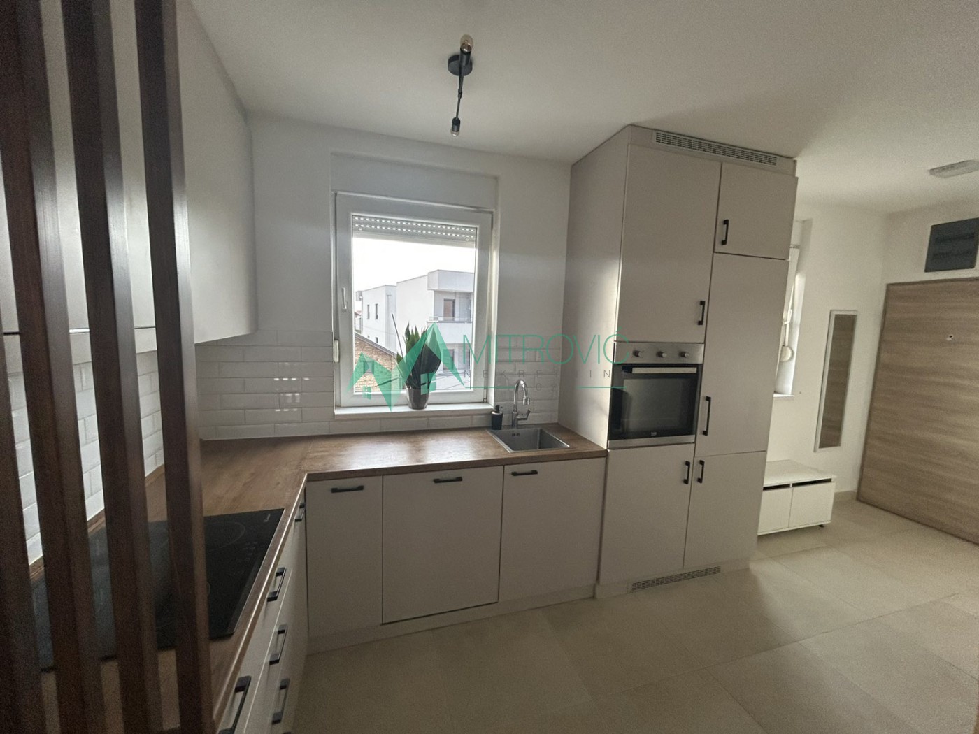 Trosoban stan na prodaju, Adice, Novi Sad, 59m², 142.800 €