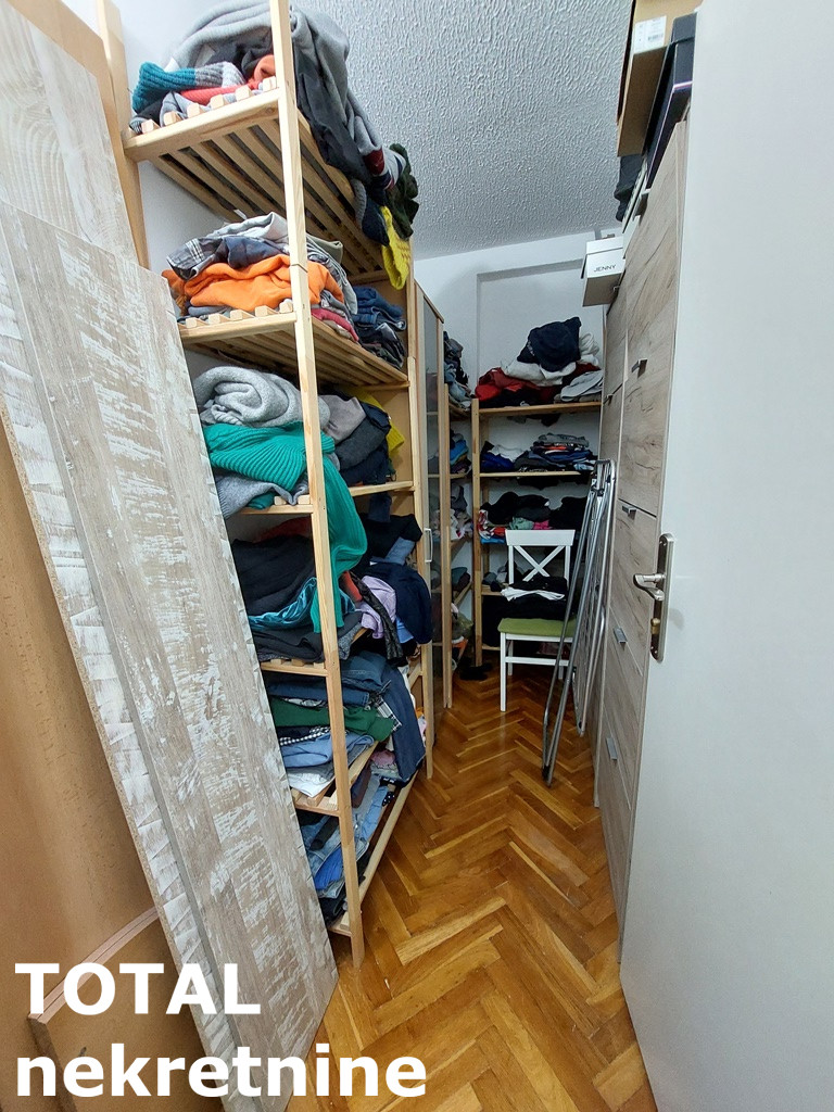 Trosoban stan na prodaju, Bulevar Oslobođenja, Novi Sad, 56m², 9. sprat, 155.000 €