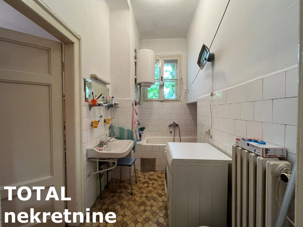 stanovi-3-re-centar-1100491-e7c3f Trosoban stan na prodaju, Centar, Novi Sad, 102m², 1. sprat, 234.600 €