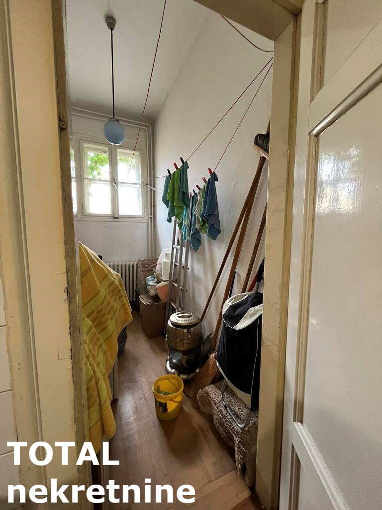 stanovi-3-re-centar-1100491-mji9x Trosoban stan na prodaju, Centar, Novi Sad, 102m², 1. sprat, 234.600 €