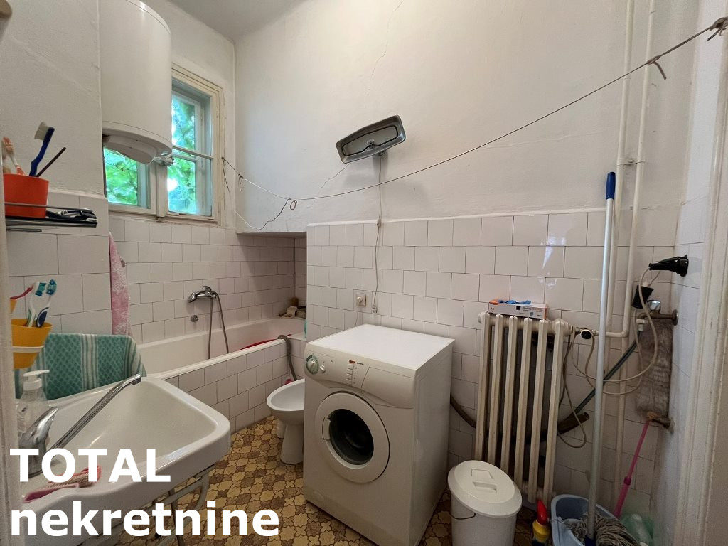stanovi-3-re-centar-1100491-zag9n Trosoban stan na prodaju, Centar, Novi Sad, 102m², 1. sprat, 234.600 €