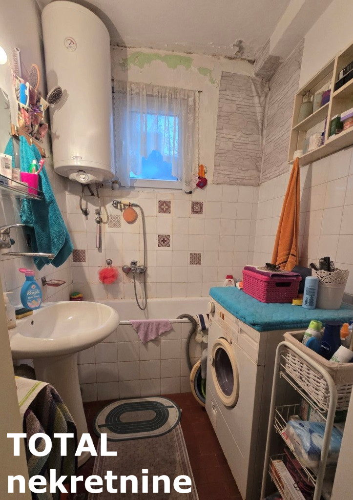 stanovi-3-re-centar-1100911-xyckl Trosoban stan na prodaju, Centar, Novi Sad, 71m², 17. sprat, 177.500 €