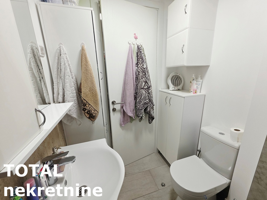 stanovi-3-re-liman-1-1102980-mxoq8 Trosoban stan na prodaju, Liman 1, Novi Sad, 68m², 8. sprat, 205.000 €