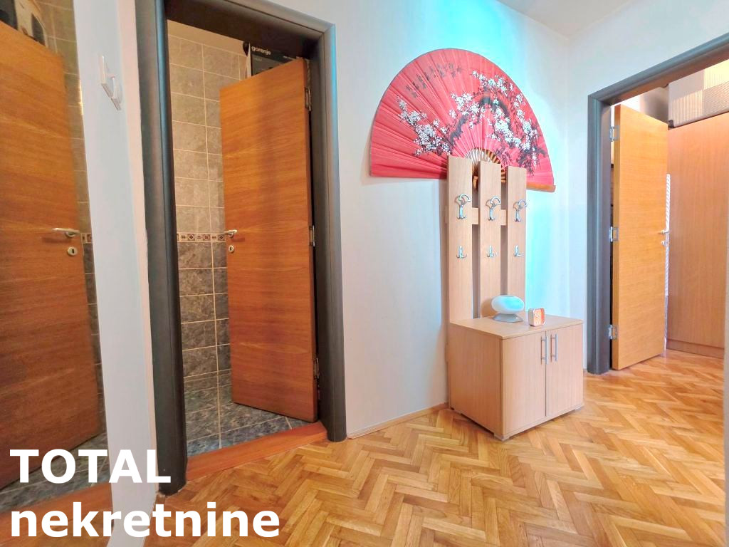 stanovi-3-re-nova-detelinara-1065775-tjchw Trosoban stan na prodaju, Nova Detelinara, Novi Sad, 81m², 5. sprat, 194.400 €