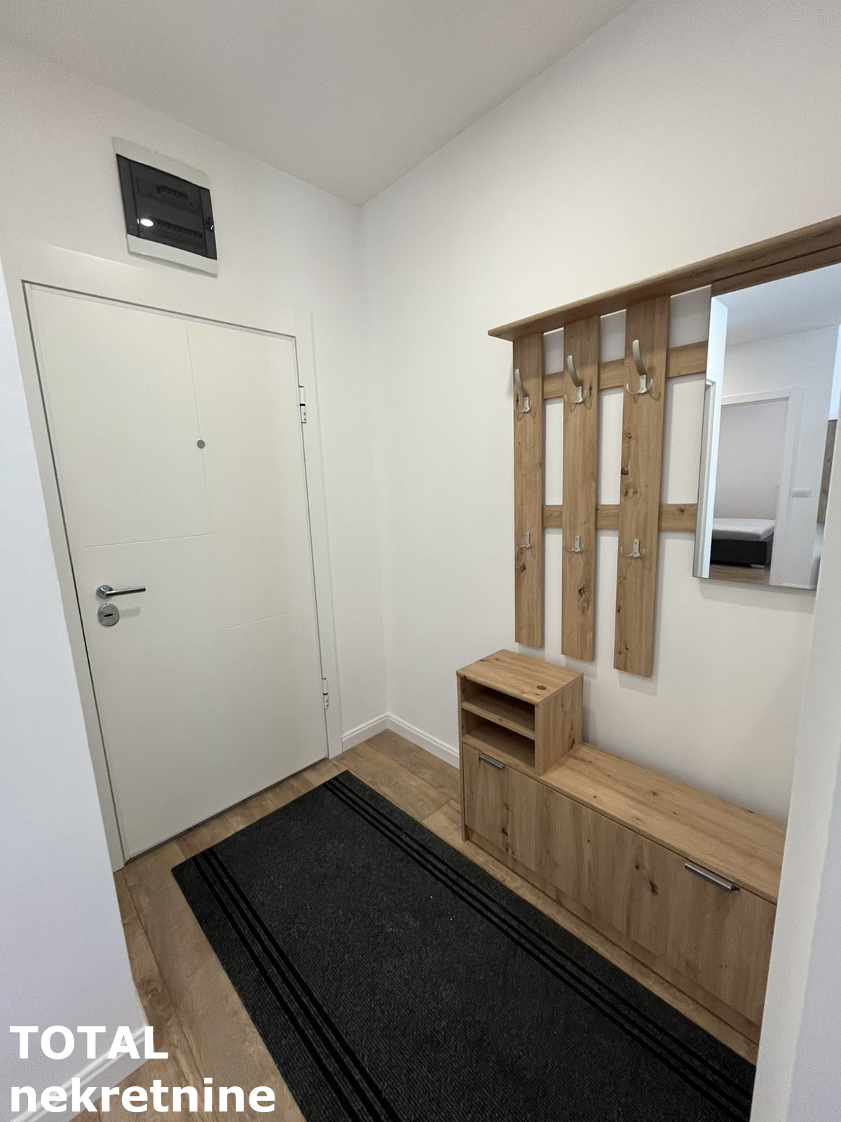 stanovi-3-re-sajam-1100899-vvurn Trosoban stan na prodaju, Sajmište, Novi Sad, 57m², 2. sprat, 182.400 €