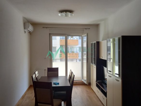 Stan Prodaja Novi Sad  56 m2