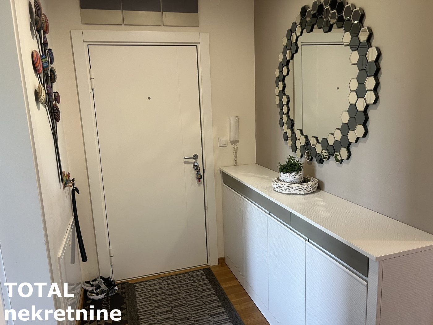stanovi-3-re-sremska-kamenica-1065781-uul2d Trosoban stan na prodaju, Sremska Kamenica, Novi Sad, 70m², 2. sprat, 230.000 €